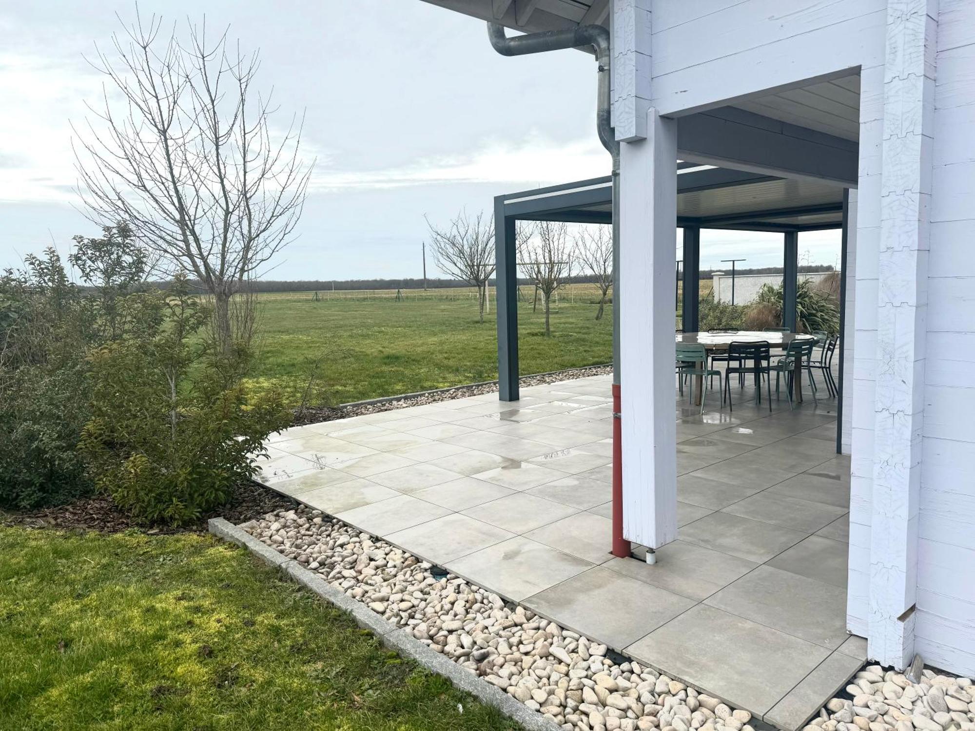Gite De Mortagne, Chalet Avec Piscine - By Primo C0Nciergerie Gigny-sur-Saone Exterior photo